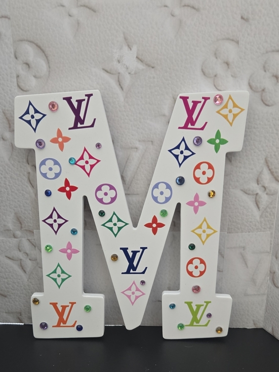 no brand Other - Lux White Letter "M"